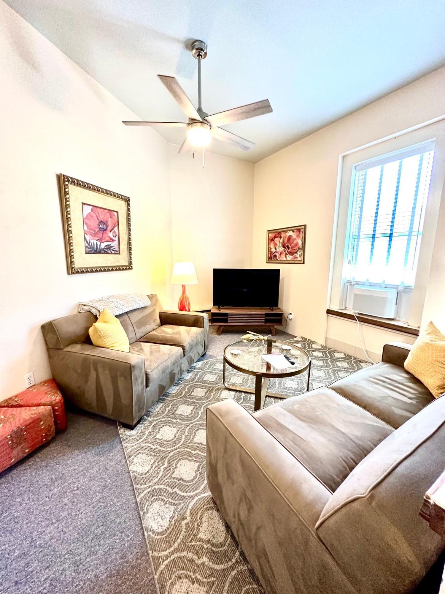Bisbee Brownstone Suites Luaran gambar