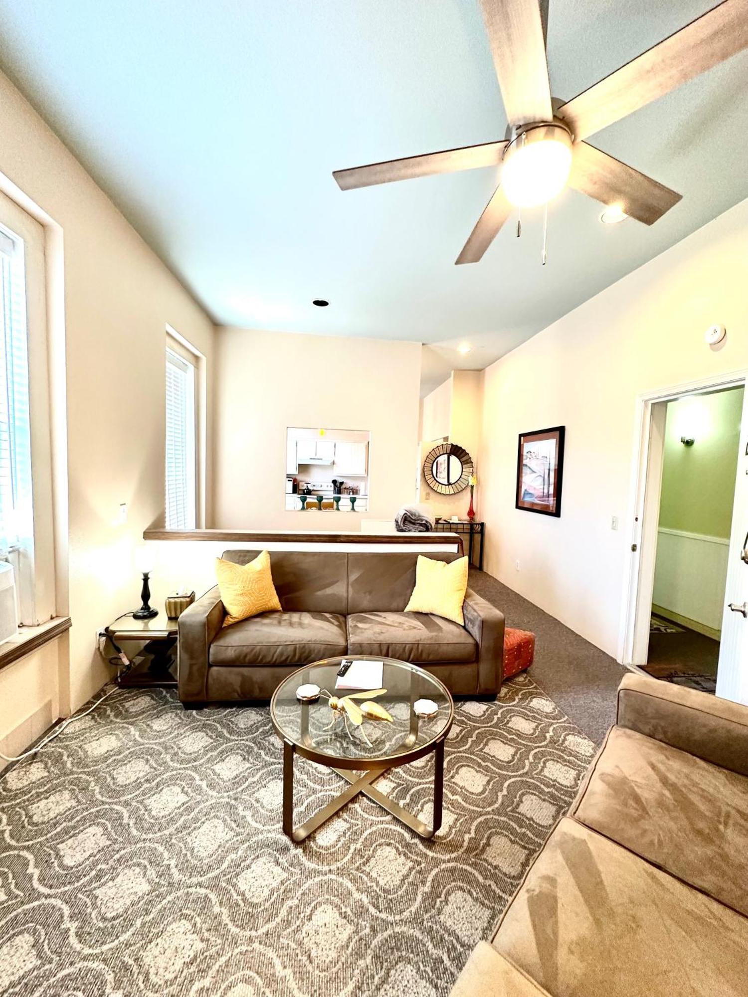 Bisbee Brownstone Suites Luaran gambar