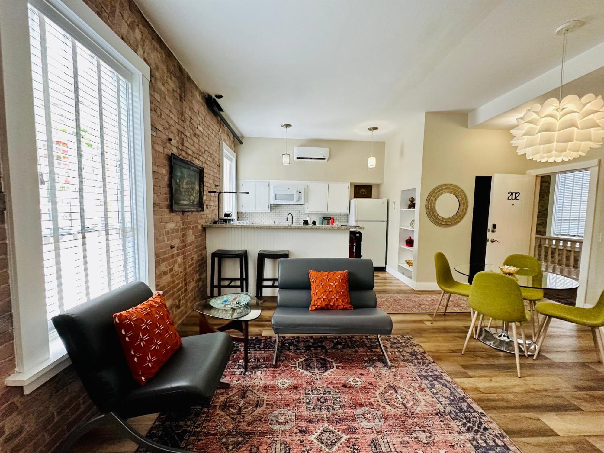 Bisbee Brownstone Suites Luaran gambar